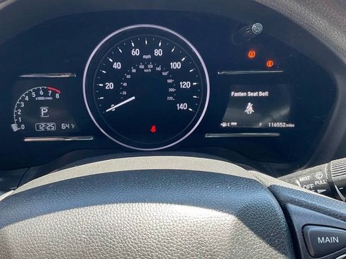 Used 2022 Honda HR-V EX image 11