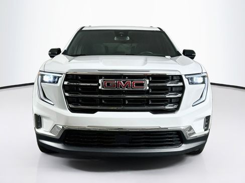 Used 2024 GMC Acadia Elevation w/ LPO, Floor Liner Package FWD image 2