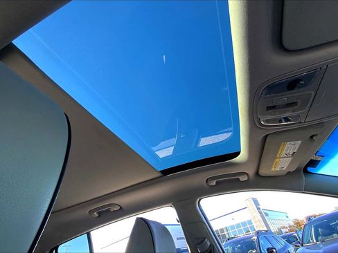 Used 2018 Kia Sportage EX w/ EX Premium Package image 13