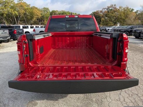 New 2026 RAM 1500 Laramie w/ Laramie Preferred Package AWD/4WD image 12