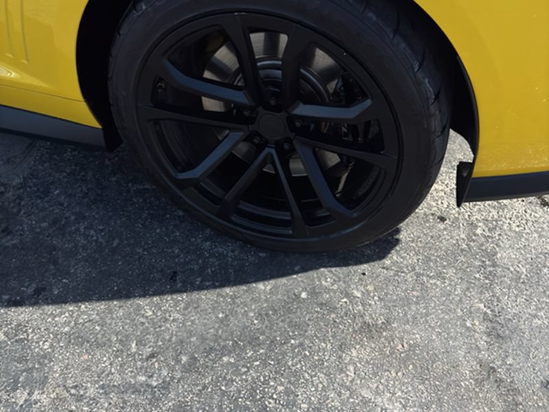 Used 2013 Chevrolet Camaro ZL1 RWD image 9