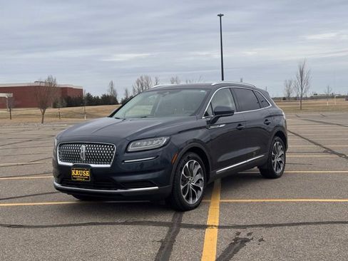 Used 2022 Lincoln Nautilus Reserve image 35