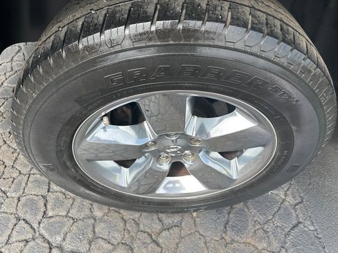 Used 2014 RAM 1500 Big Horn image 6