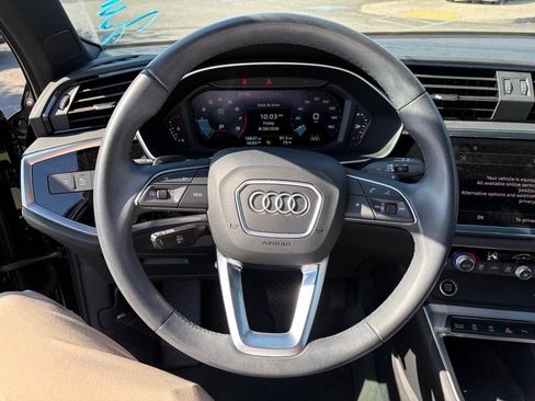 Used 2023 Audi Q3 2.0T Premium w/ Convenience Package AWD/4WD image 13