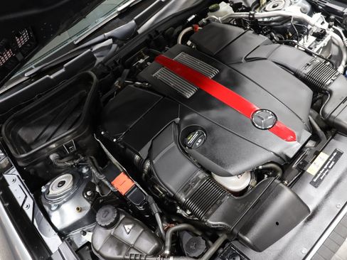 Used 2017 Mercedes-Benz SLC 43 AMG W/Night Package 2dr Roadster image 16