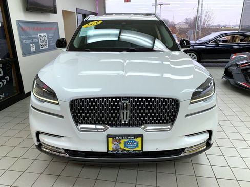 Used 2020 Lincoln Aviator Reserve w/ Elements Package Plus image 3