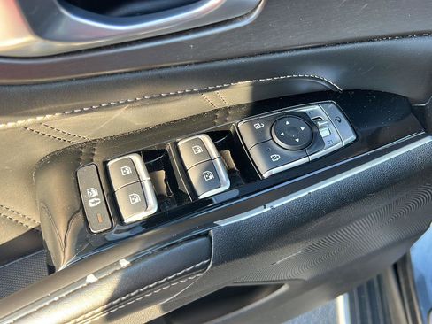 Used 2021 Kia Sorento SX image 34