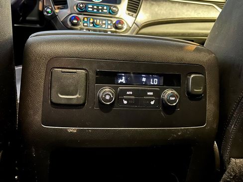 Used 2016 Chevrolet Tahoe LT w/ Luxury Package image 45