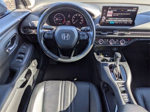 Used 2023 Honda HR-V EX-L image 16
