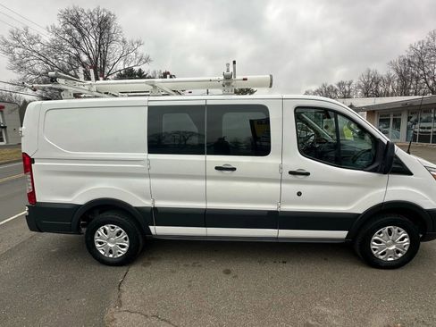 Used 2018 Ford Transit 250 130 Low Roof w/ Exterior Upgrade Package image 4