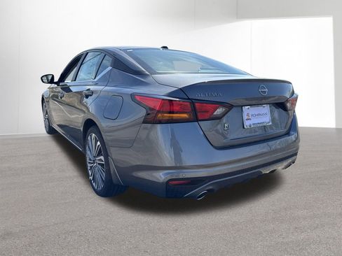 New 2026 Nissan Altima 2.5 SV w/ SV Premium Package FWD image 28