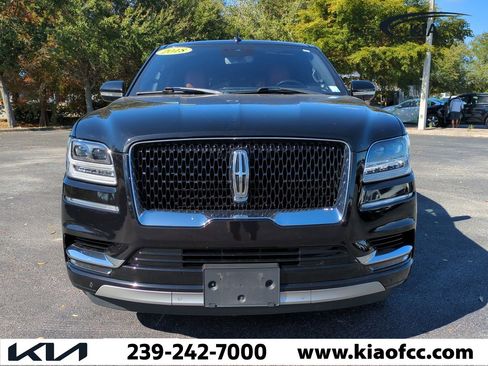Used 2018 Lincoln Navigator Reserve w/ Technology Package image 3