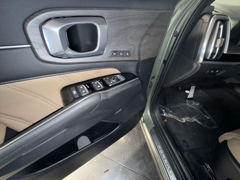 New 2026 Kia Sorento SX Prestige image 17