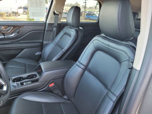 Used 2025 Lincoln Corsair FWD w/ Equipment Group 101A image 22