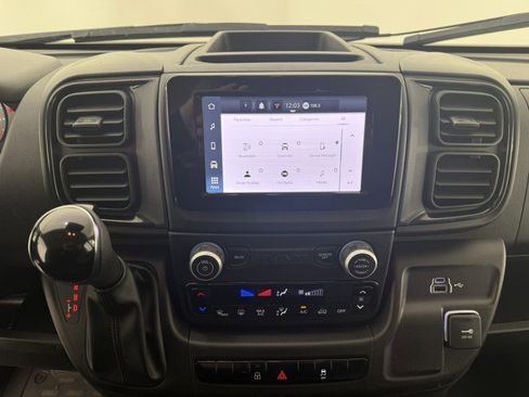 Used 2026 RAM ProMaster 2500 w/ Convenience Group FWD image 20