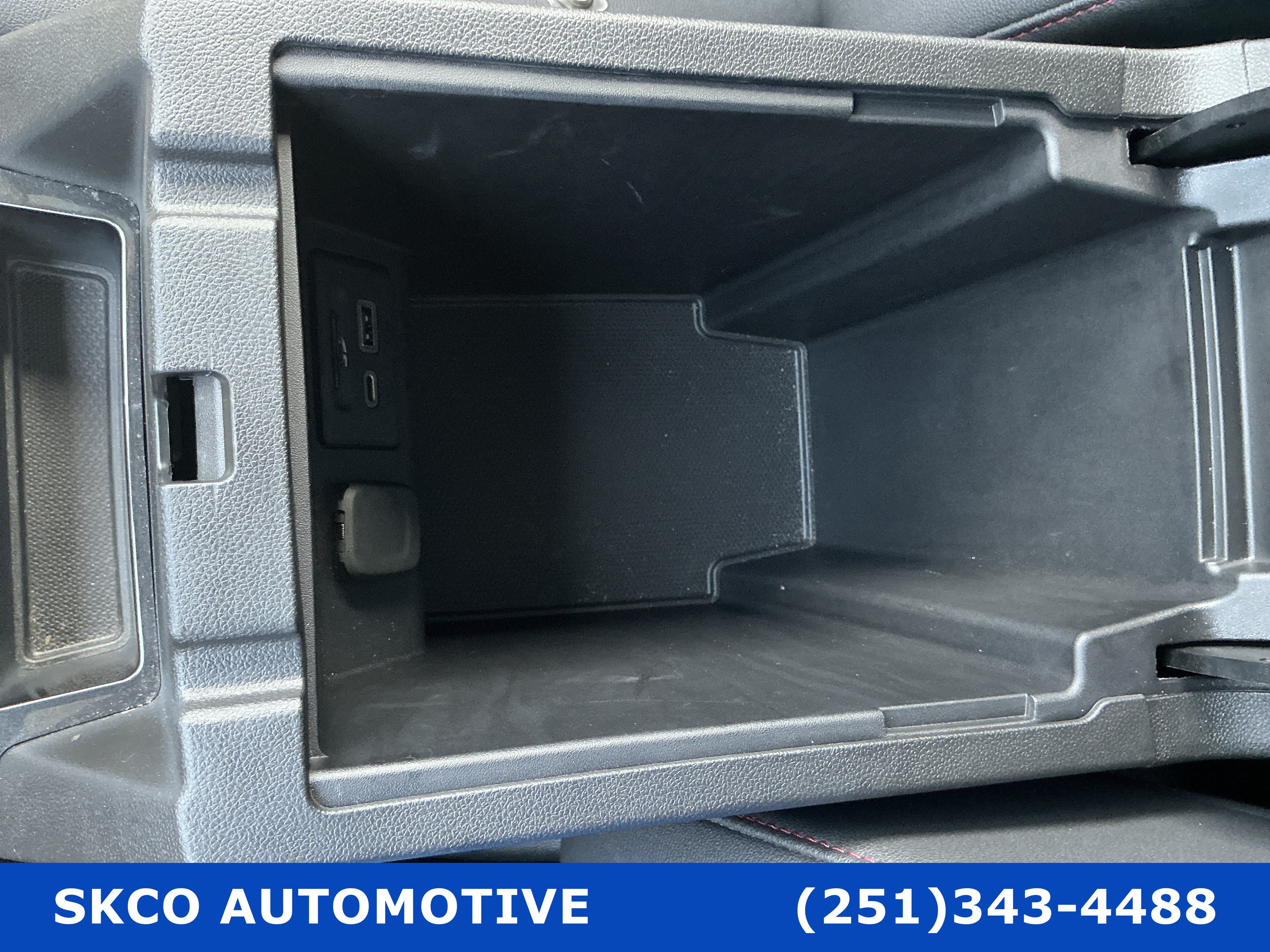 Used 2025 Chevrolet Blazer RS FWD image 25