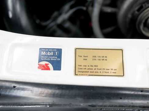 Used 1987 Porsche 911 Carrera RWD image 83