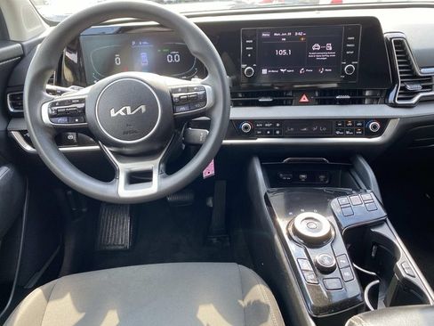 Used 2023 Kia Sportage LX AWD/4WD image 10