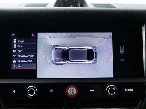 Used 2023 Porsche Macan AWD/4WD image 88
