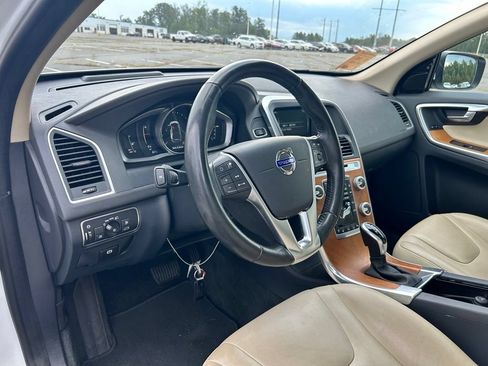 Used 2017 Volvo XC60 T6 Inscription w/ Advanced Package AWD/4WD image 8