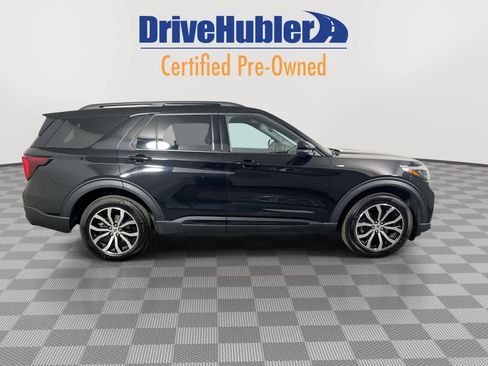 Used 2025 Ford Explorer ST-Line image 8