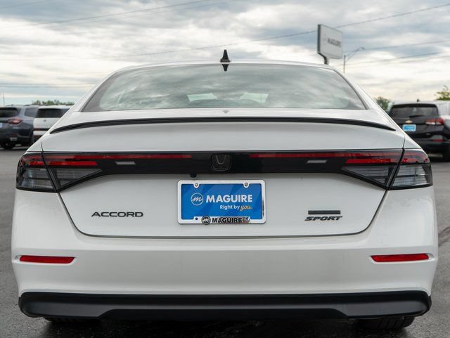 Used 2023 Honda Accord Sport image 7