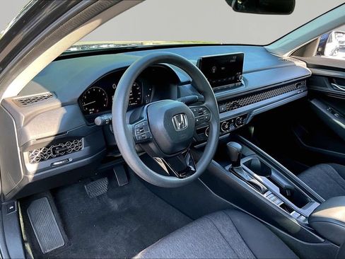 Used 2025 Honda Accord LX image 12