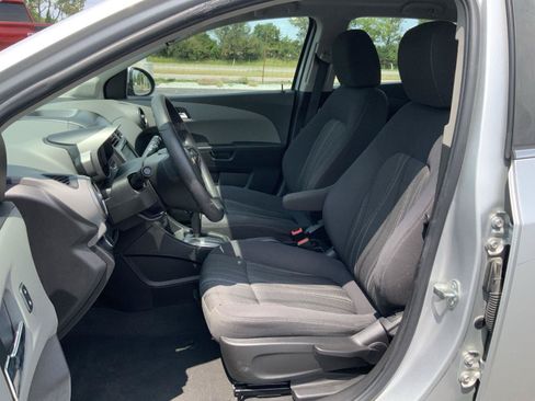Used 2015 Chevrolet Sonic LT FWD image 19