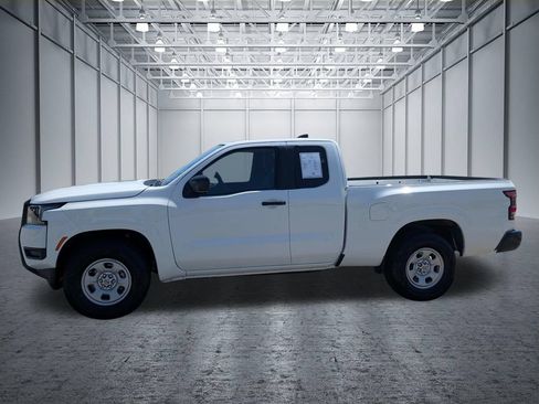 Certified 2025 Nissan Frontier S RWD image 12