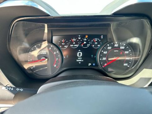Used 2017 Chevrolet Camaro LT RWD image 13