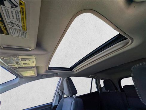 Used 2015 Toyota RAV4 XLE FWD image 14