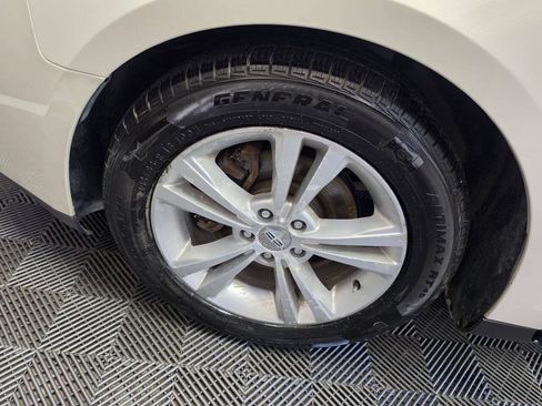 Used 2009 Lincoln MKS AWD image 31