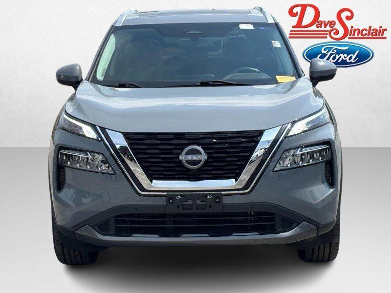 Used 2023 Nissan Rogue SL w/ SL Premium Package AWD/4WD image 2