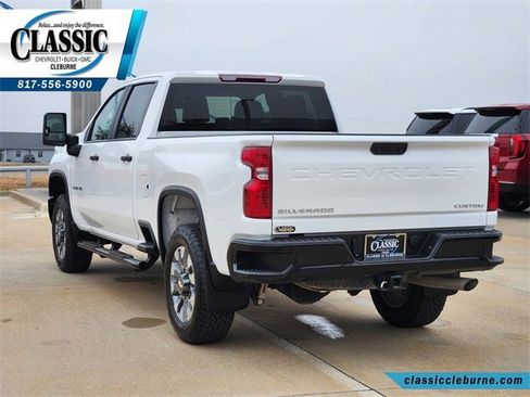 Used 2025 Chevrolet Silverado 2500 Custom w/ Custom Value Package image 7