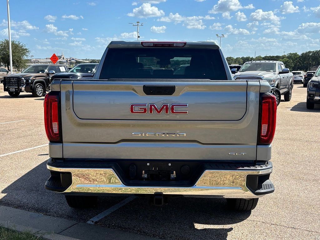 Used 2025 GMC Sierra 1500 SLT RWD image 33
