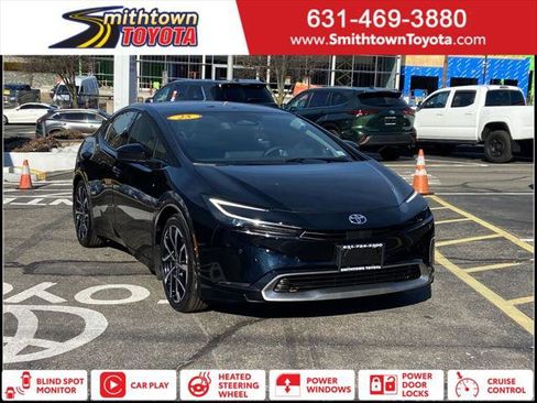 Certified 2025 Toyota Prius Plug-In Hybrid image 1