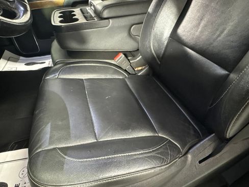 Used 2019 Chevrolet Silverado 3500 LTZ w/ Duramax Plus Package AWD/4WD image 12