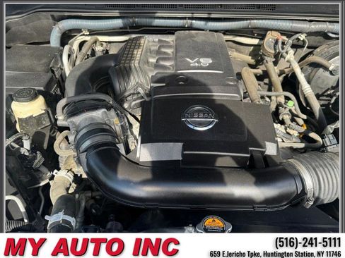 Used 2011 Nissan Pathfinder LE w/ Navigation Pkg AWD/4WD image 28