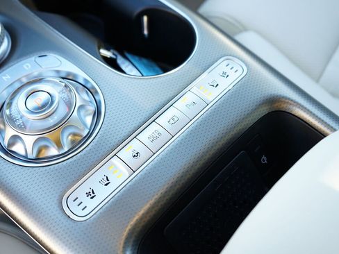 Used 2023 Genesis GV60 Performance image 25