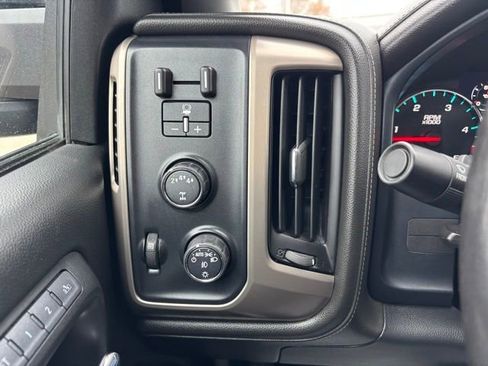 Certified 2017 GMC Sierra 3500 Denali w/ Duramax Plus Package image 15