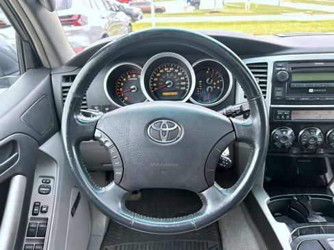 Used 2008 Toyota 4Runner Limited image 11