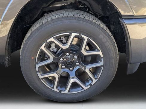 New 2026 RAM 1500 Laramie w/ Laramie Preferred Package AWD/4WD image 9