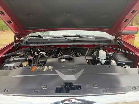 Used 2018 Chevrolet Silverado 1500 LT w/ All Star Edition image 18