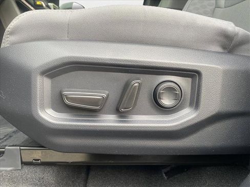 New 2025 Toyota Tundra SR5 AWD/4WD image 4