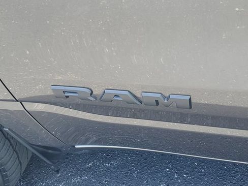 Used 2021 RAM 1500 Big Horn RWD image 9