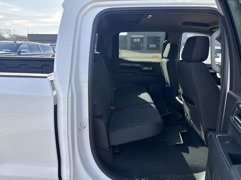 Used 2024 Chevrolet Silverado 1500 RST image 19