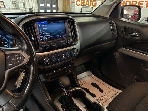 Used 2022 Chevrolet Colorado LT w/ Fleet Safety Package image 27