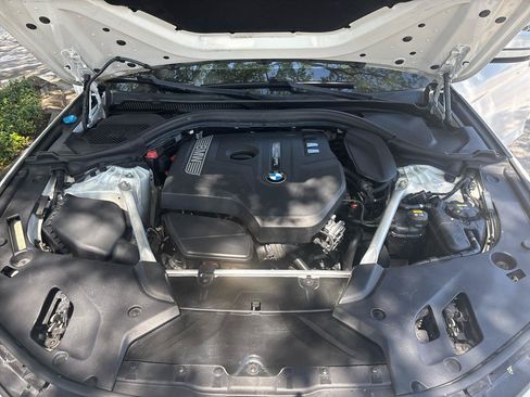 Used 2019 BMW 530i RWD image 35