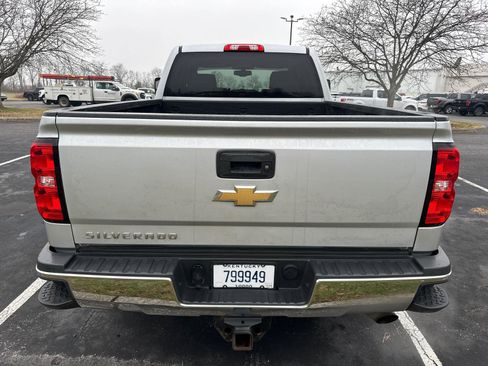 Used 2017 Chevrolet Silverado 2500 W/T image 8