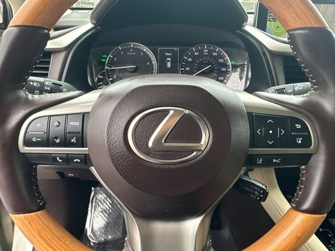 Used 2017 Lexus RX 350 FWD w/ Premium Package image 24